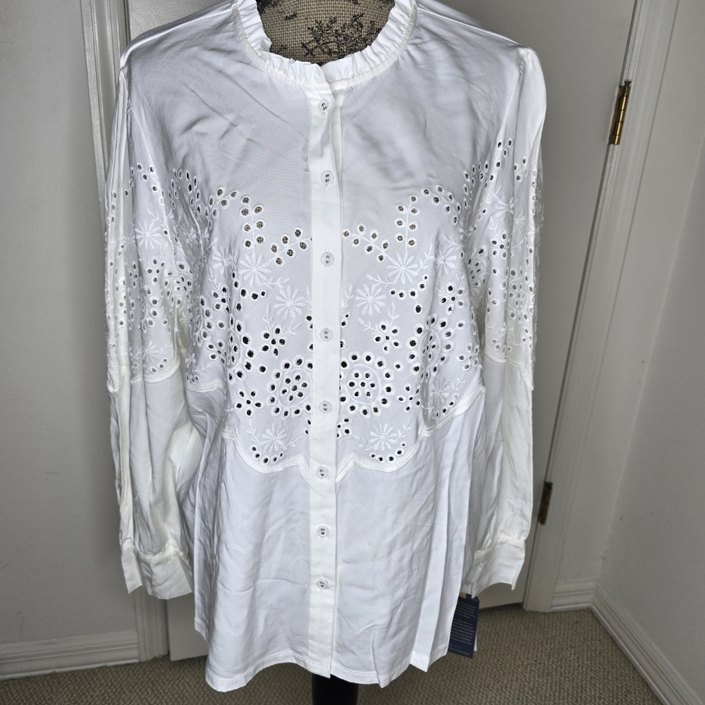 Democracy White Eyelet Button Down Shirt 2X NWT